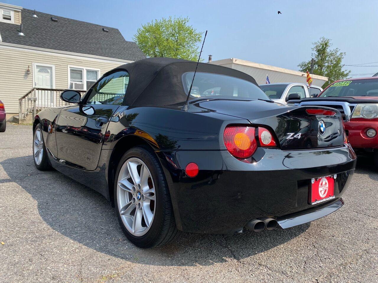 Thumbnail image of 2004 BMW Z4 at Parkway Motors 399 Llc