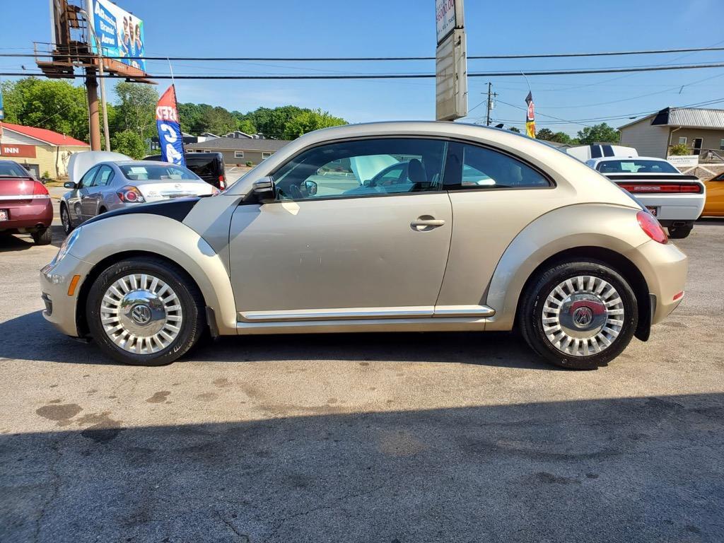 Thumbnail image of 2014 Volkswagen Beetle at Jacintos Auto Sales II