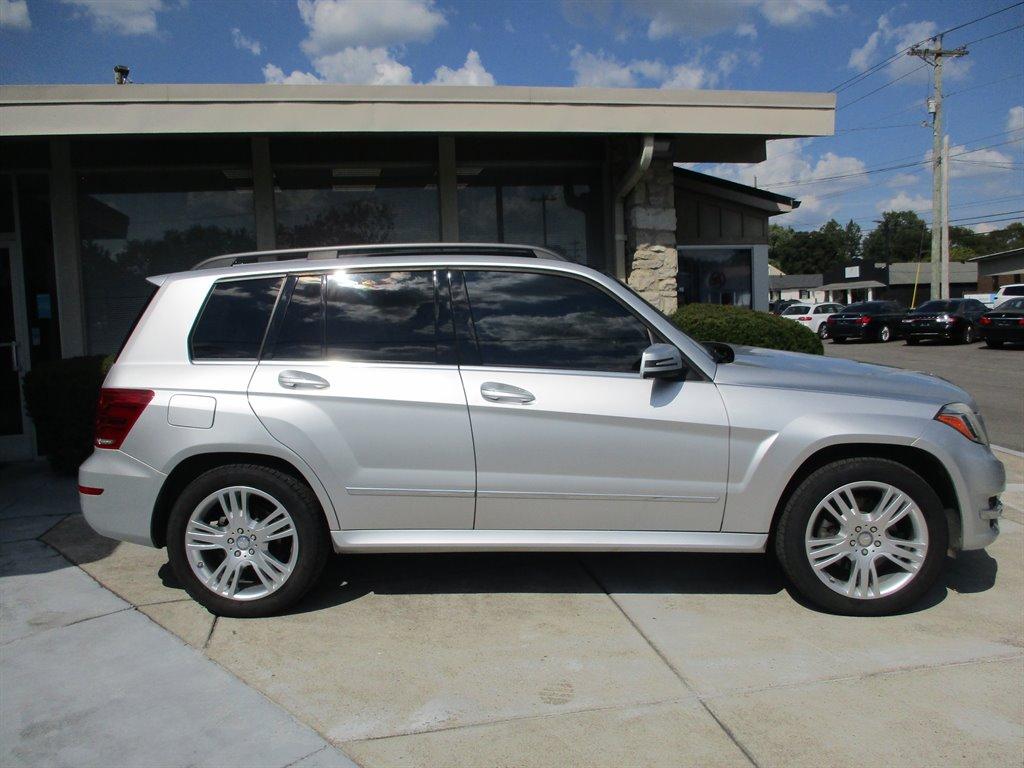 Thumbnail image of 2013 Mercedes-Benz GLK at Car Bazaar of Franklin