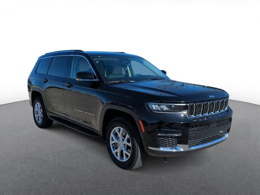 Thumbnail image of 2021 Jeep Grand Cherokee L at Suburban Chrysler Dodge Jeep Ram of Troy