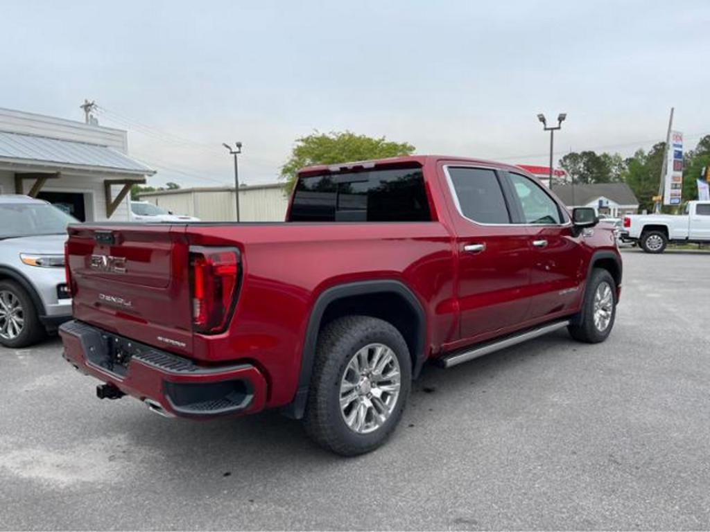 Thumbnail image of 2022 GMC Sierra 1500 at Hometown Truck and Auto