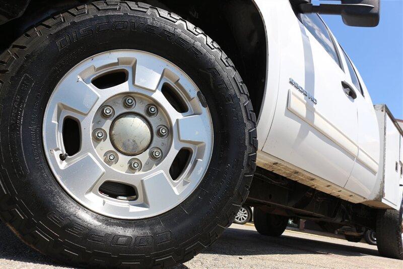 Thumbnail image of 2011 Chevrolet Silverado 2500HD at Metro Auto Sales