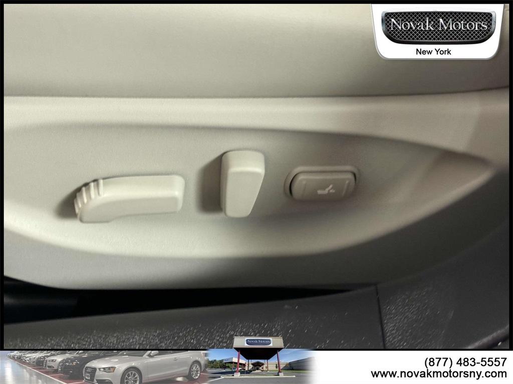 Thumbnail image of 2024 INFINITI Q50 at Novak Motors NY