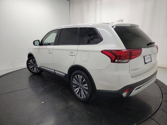 Thumbnail image of 2020 Mitsubishi Outlander at Performance Kings Honda