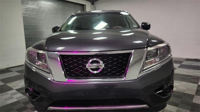 Thumbnail image of 2013 Nissan Pathfinder at Major World Chevrolet