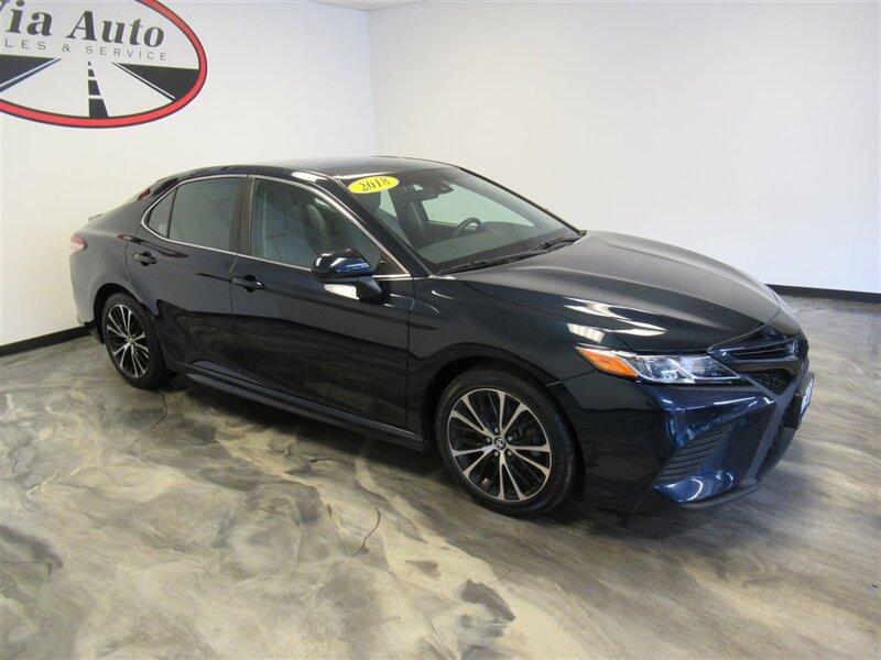 Thumbnail image of 2018 Toyota Camry at Via Auto Sales