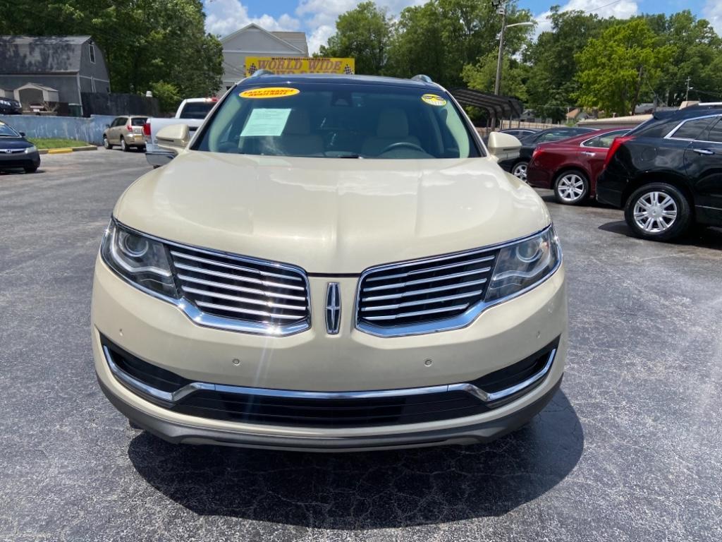 Thumbnail image of 2016 Lincoln MKX at World Wide Auto Sales Inc.