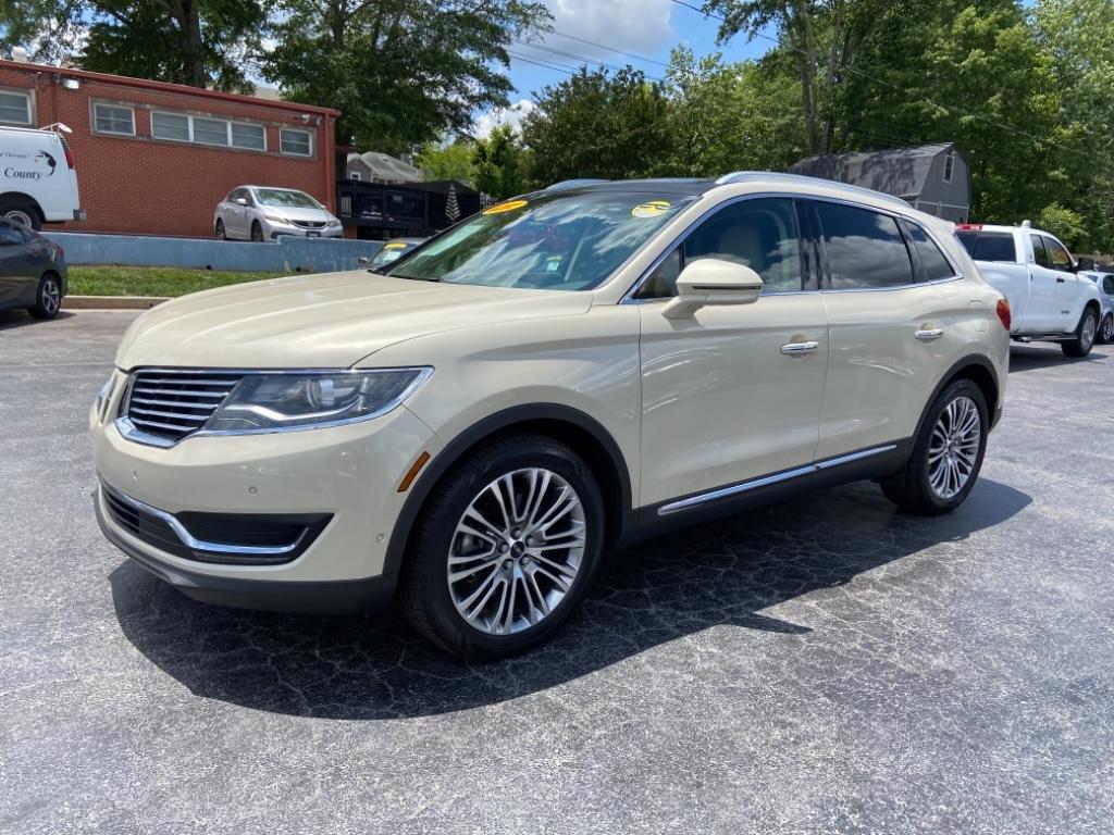 Thumbnail image of 2016 Lincoln MKX at World Wide Auto Sales Inc.