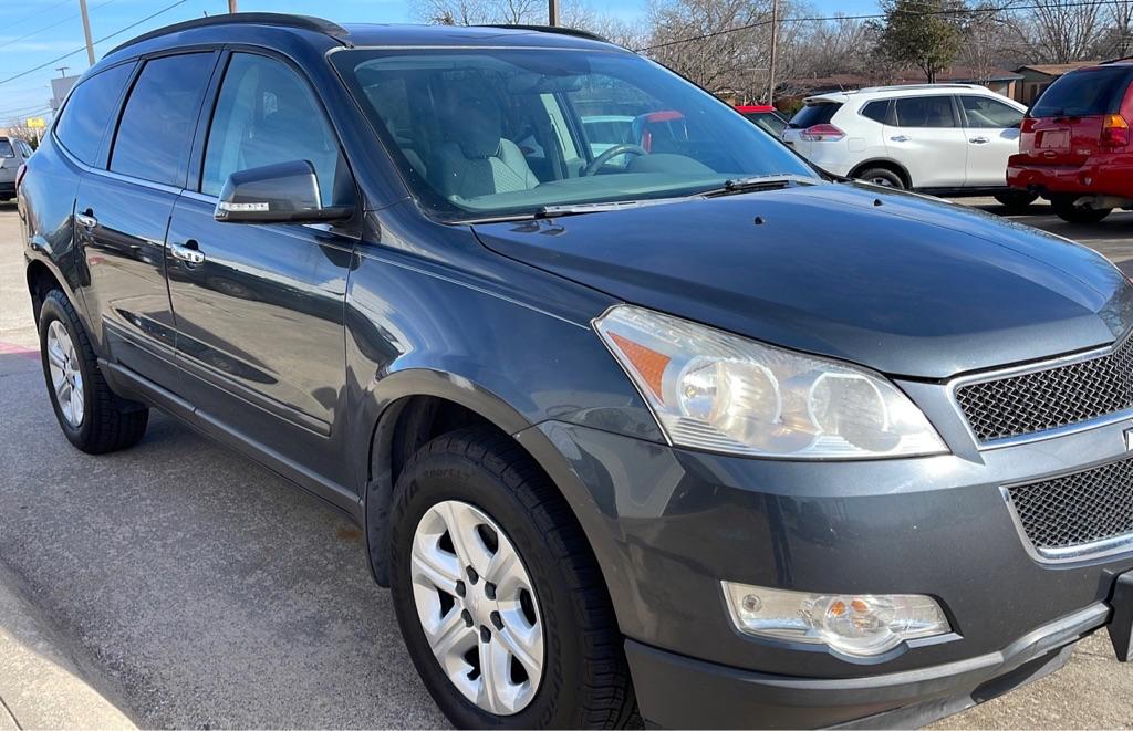 Thumbnail image of 2010 Chevrolet Traverse at MANUEL ISUZU