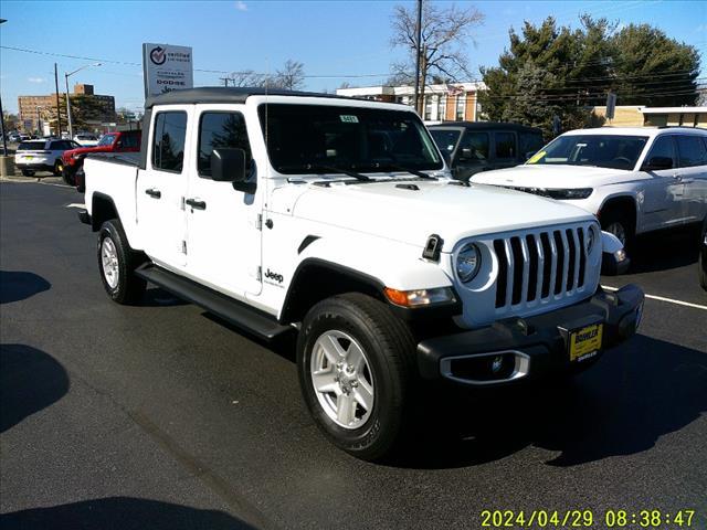 Thumbnail image of 2022 Jeep Gladiator at Buhler & Bitter Chrysler Jeep Dodge