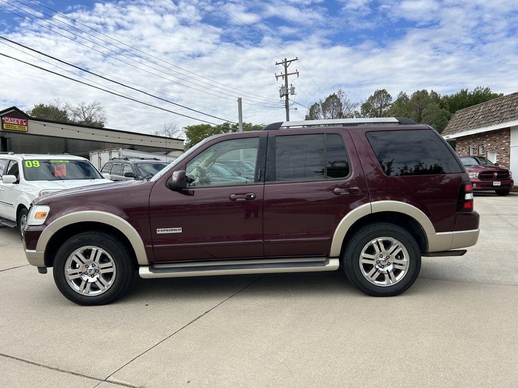 Thumbnail image of 2006 Ford Explorer at COLLEGE VIEW AUTO SALES