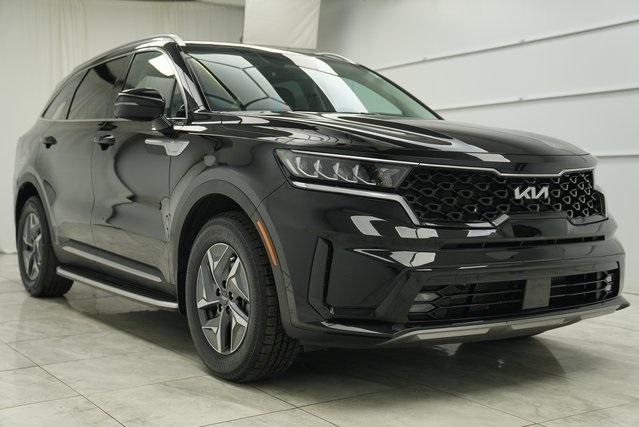 Thumbnail image of 2023 Kia Sorento Hybrid at Avenue Motors LLP