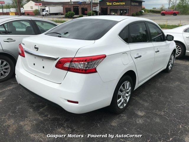 Thumbnail image of 2015 Nissan Sentra at Gasparr Motors