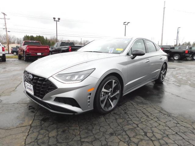 Thumbnail image of 2021 Hyundai SONATA at Garber Chevy Subaru