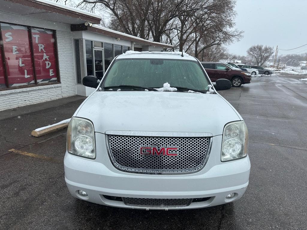 Thumbnail image of 2007 GMC Yukon at RIGHT DEAL AUTO SALES