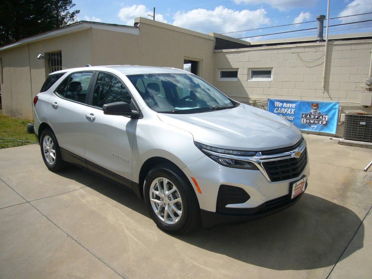 Thumbnail image of 2022 Chevrolet Equinox at Maxwellton Motors
