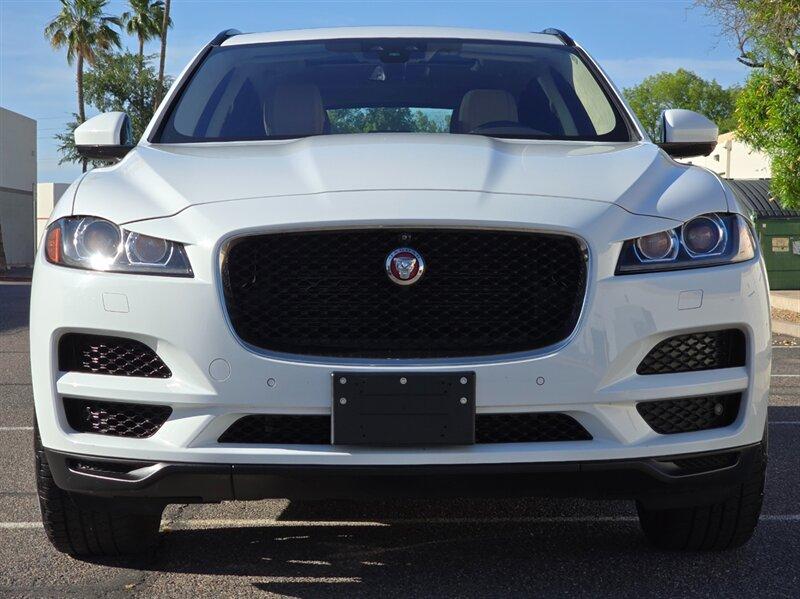 Thumbnail image of 2019 Jaguar F-PACE at Midline Motors