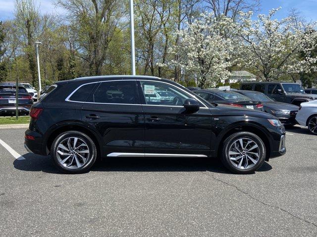 Thumbnail image of 2022 Audi Q5 at Audi of Huntington