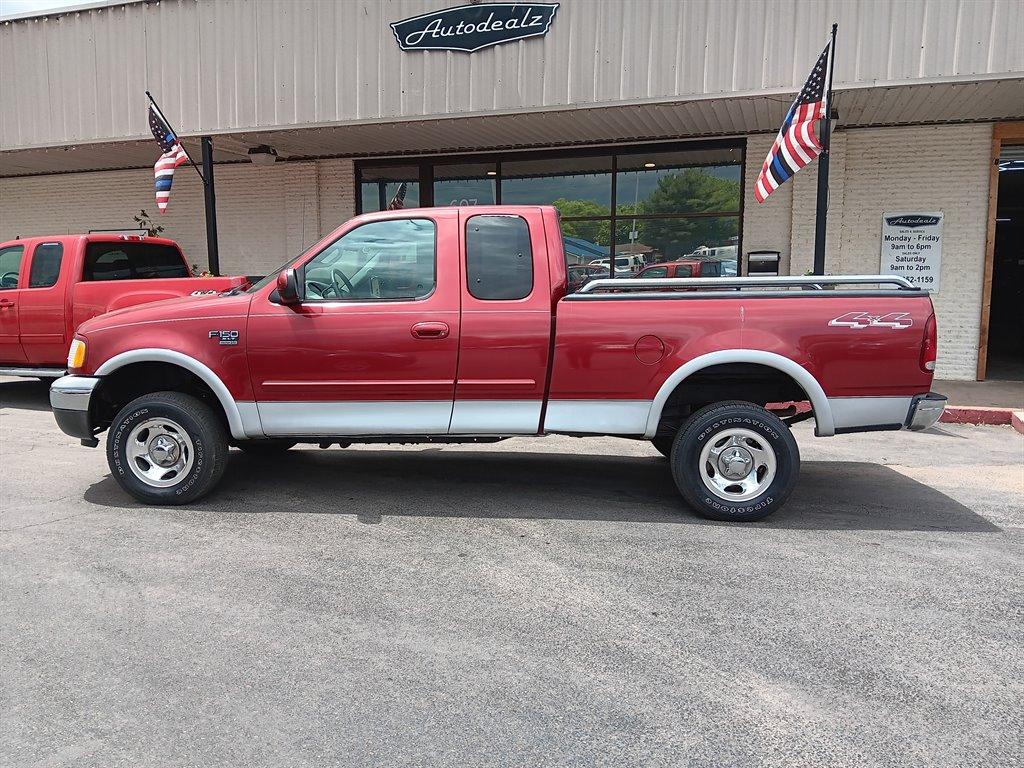 Thumbnail image of 2002 Ford F-150 at AutoDealz of Shenandoah, VA