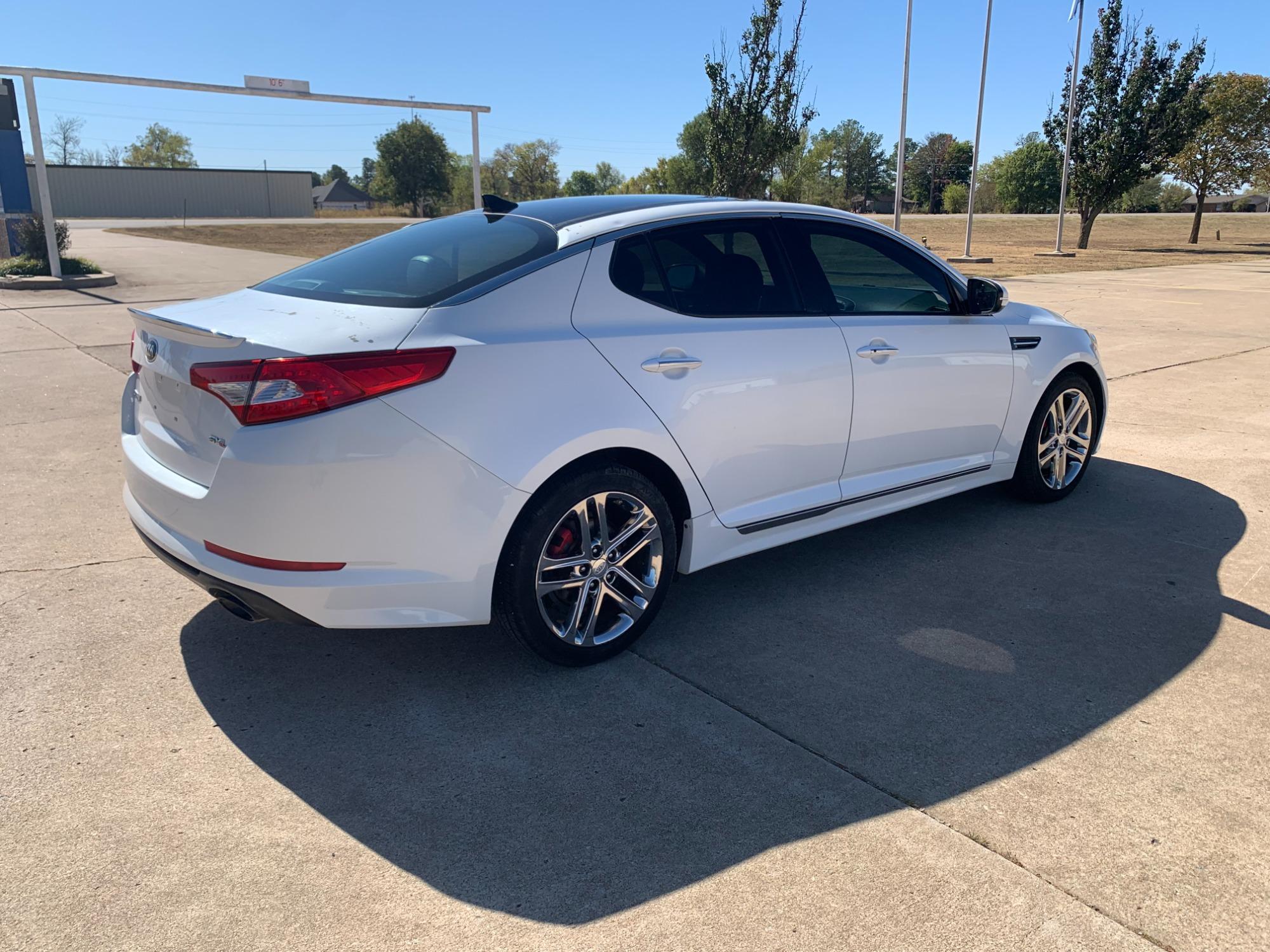 Thumbnail image of 2013 Kia Optima at CNG Autos
