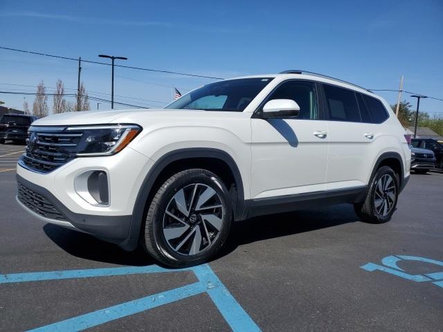 Thumbnail image of 2024 Volkswagen Atlas at Fox Automotive Group Inc. Toyota Volkswagen
