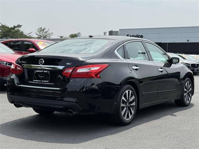Thumbnail image of 2016 Nissan Altima at Bright Bay Lincoln