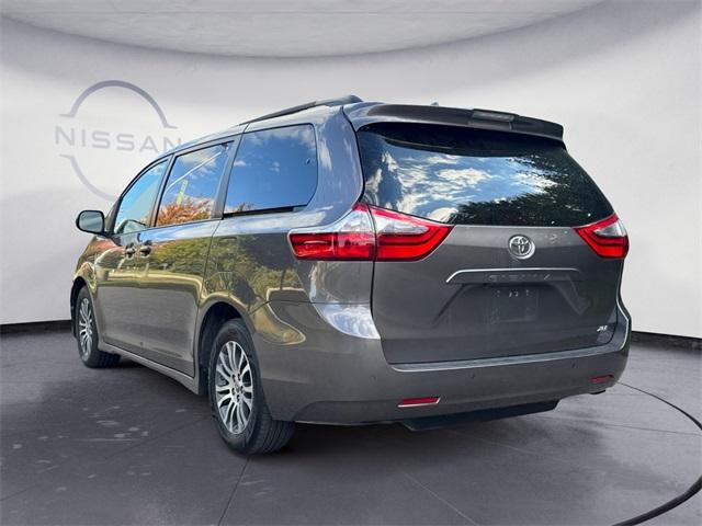 Thumbnail image of 2020 Toyota Sienna at Grand Blanc Nissan