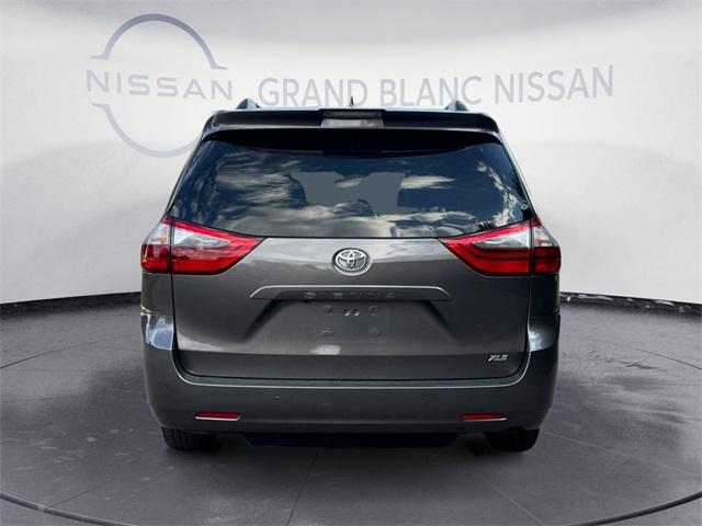 Thumbnail image of 2020 Toyota Sienna at Grand Blanc Nissan
