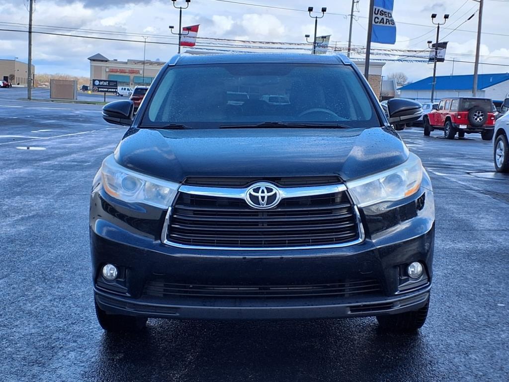 Thumbnail image of 2014 Toyota Highlander at Coppus Motors