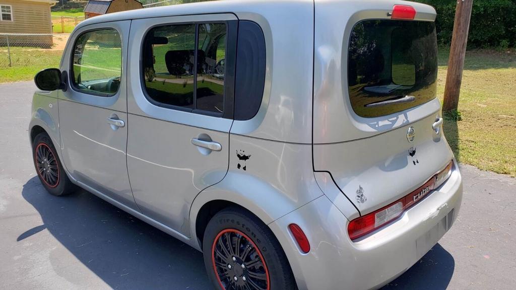 Thumbnail image of 2010 Nissan cube at Happy Days Auto Sales