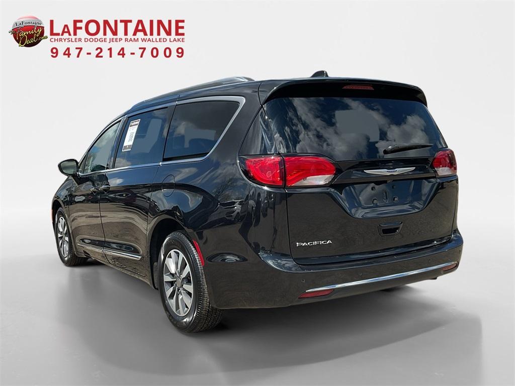 Thumbnail image of 2020 Chrysler Pacifica at LaFontaine Chrysler Dodge Jeep Ram of Walled Lake