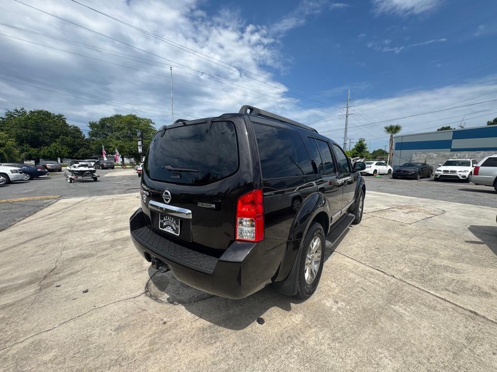 Thumbnail image of 2012 Nissan Pathfinder at AZALEA MOTORS  II LLC
