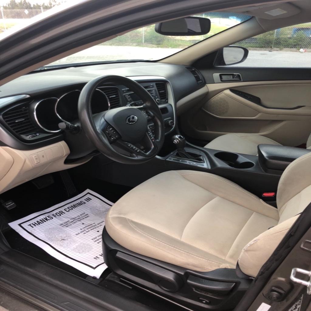 Thumbnail image of 2013 Kia Optima at W D C Auto Sales