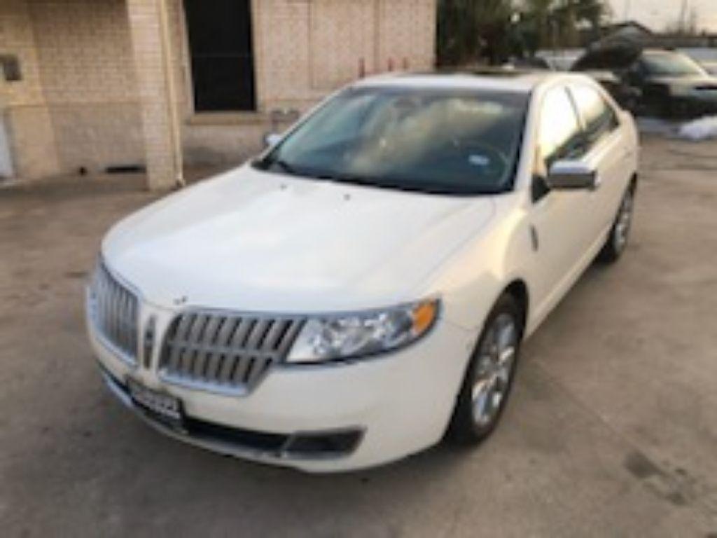 Thumbnail image of 2012 Lincoln MKZ at MAC MOTORS FINANCE, LLC