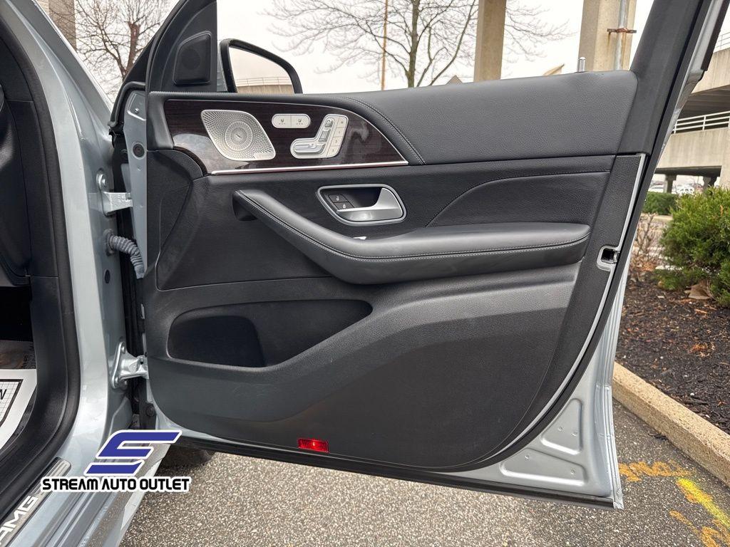 Thumbnail image of 2022 Mercedes-Benz GLE at STREAM AUTO OUTLET