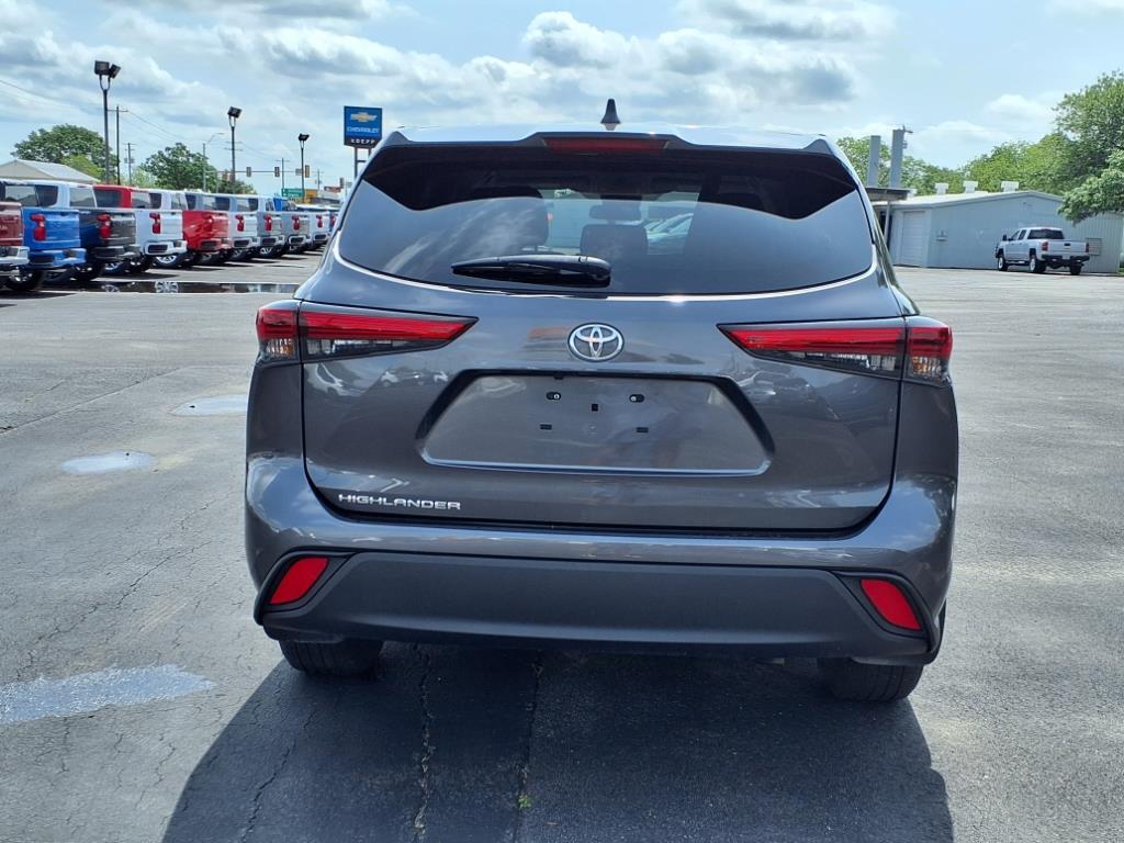 Thumbnail image of 2023 Toyota Highlander at Koepp Chevrolet