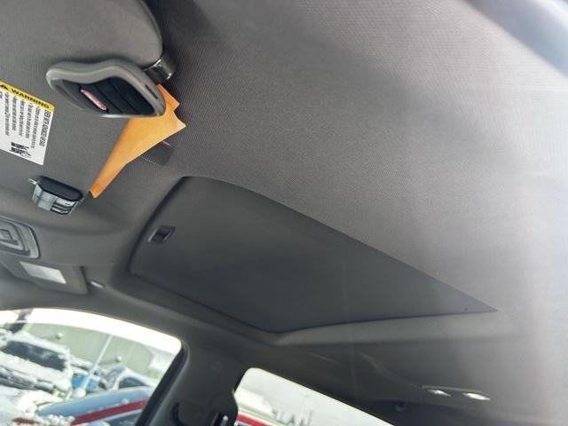 Thumbnail image of 2020 GMC Sierra 1500 at Todd Wenzel Buick GMC of Davison