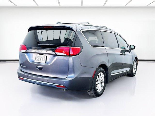 Thumbnail image of 2018 Chrysler Pacifica at Stg Auto Group Montclair
