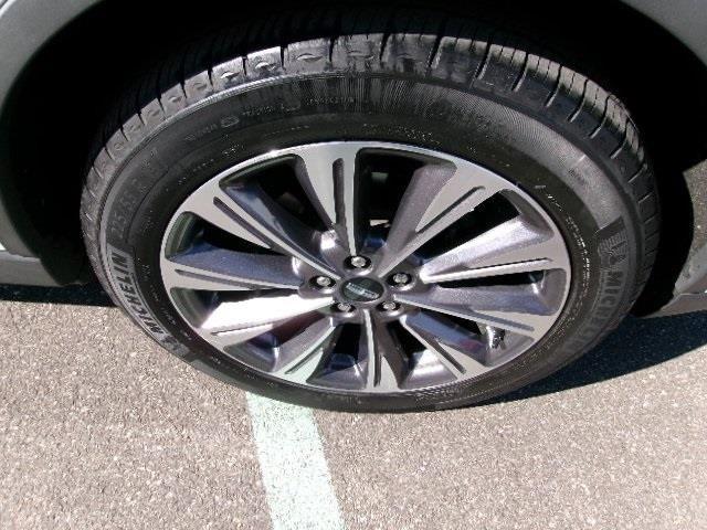 Thumbnail image of 2021 Lincoln Corsair at Hempstead Lincoln Ford