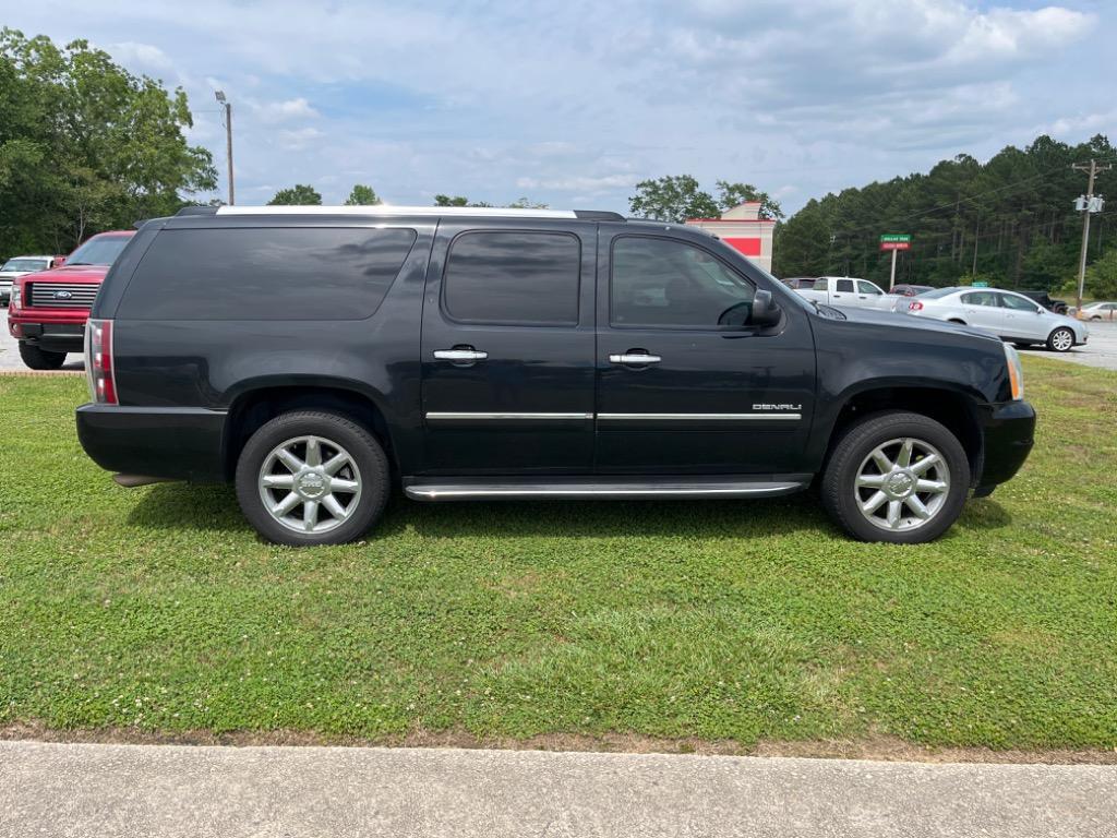 Thumbnail image of 2014 GMC Yukon XL at Bucks Auto Sales, Inc.