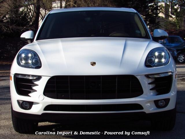 Thumbnail image of 2015 Porsche Macan at Carolina Import & Domestic