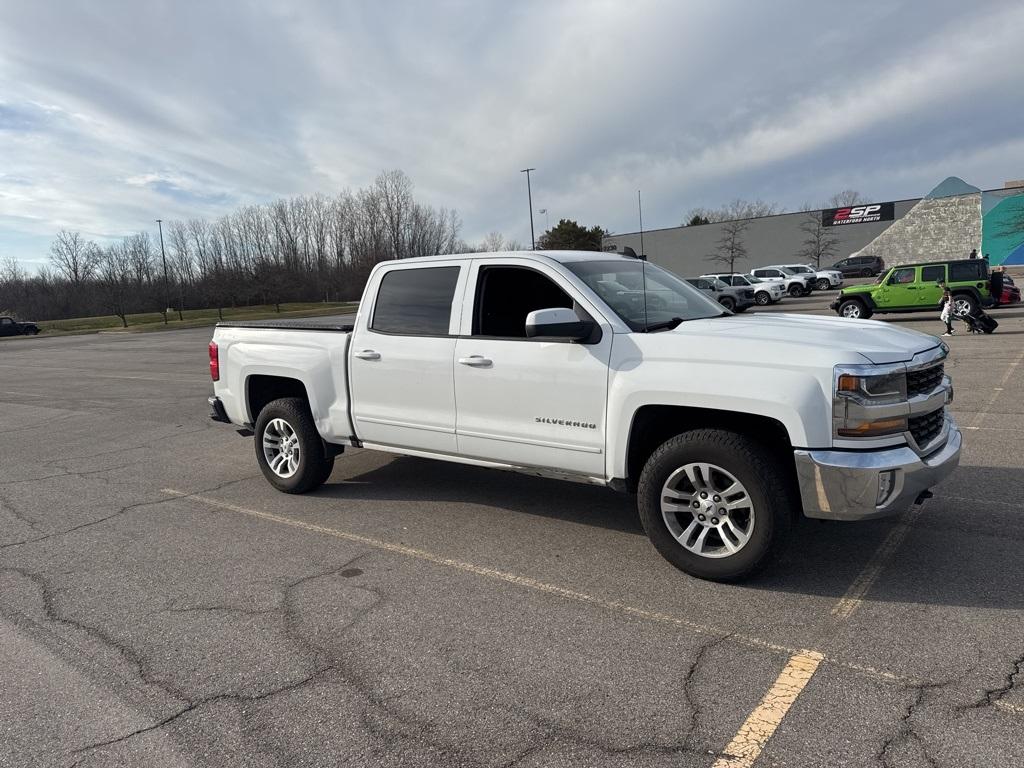 Thumbnail image of 2017 Chevrolet Silverado 1500 at Joe Lunghamer Chevrolet