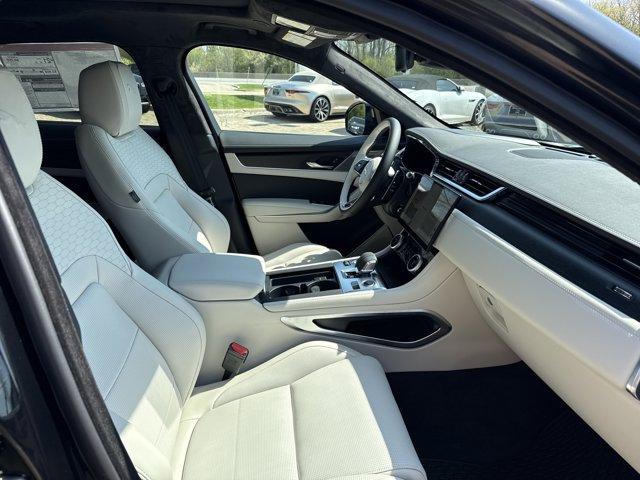 Thumbnail image of 2026 Jaguar F-PACE at Imperial Motors of Lake Bluff