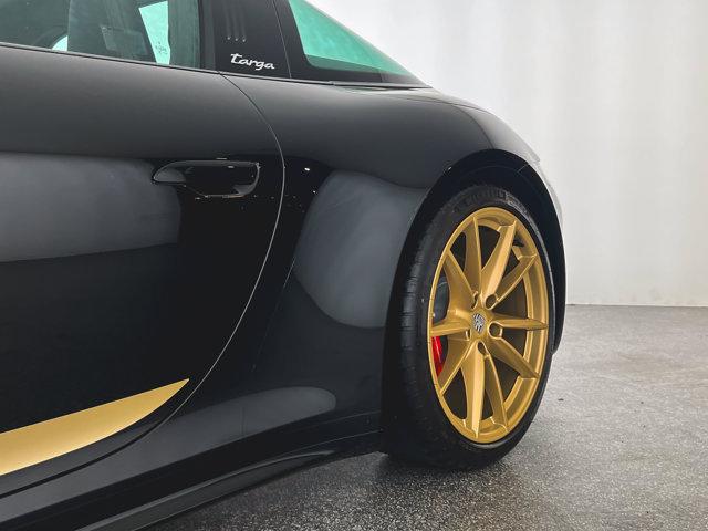 Thumbnail image of 2022 Porsche 911 at BellevueBentley of Bellevue, WA