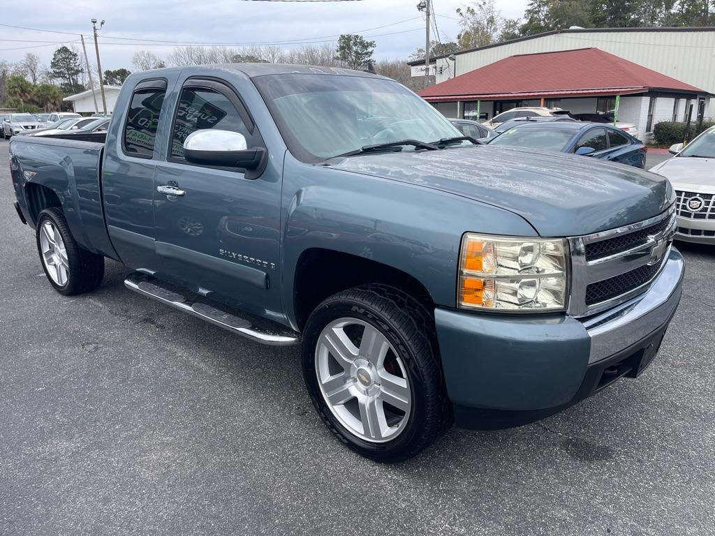 Thumbnail image of 2007 Chevrolet Silverado 1500 at SUNSHINE AUTO