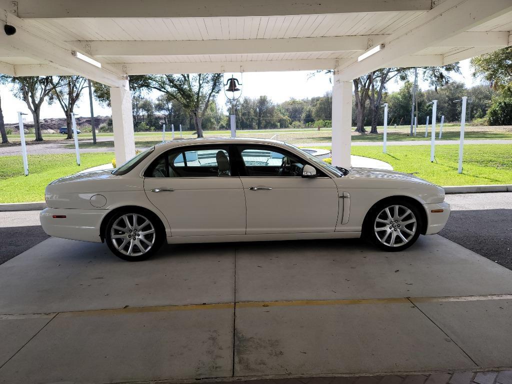 Thumbnail image of 2008 Jaguar XJ-Series at Droid Autos Company