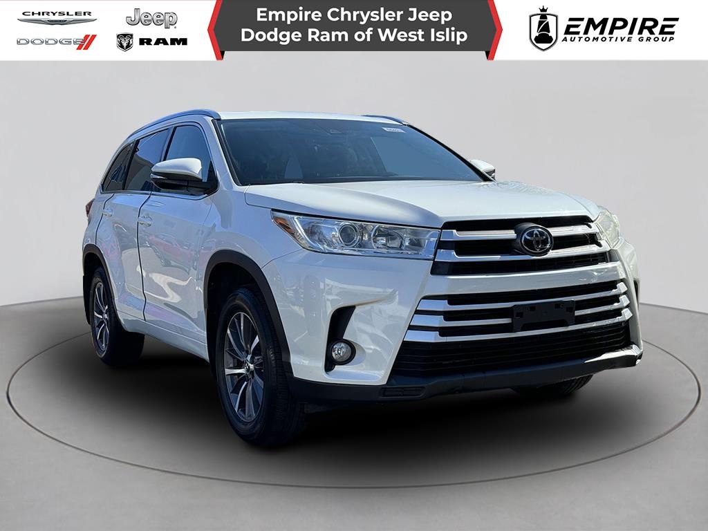 Thumbnail image of 2017 Toyota Highlander at Empire Chrysler Dodge Jeep Ram