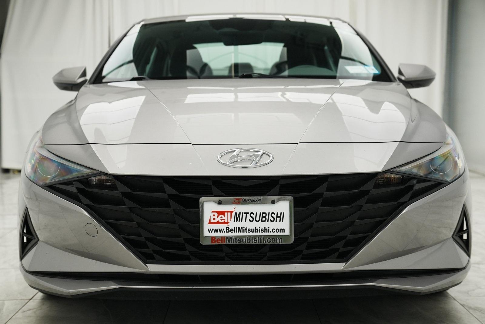 Thumbnail image of 2022 Hyundai ELANTRA at Bell Mitsubishi