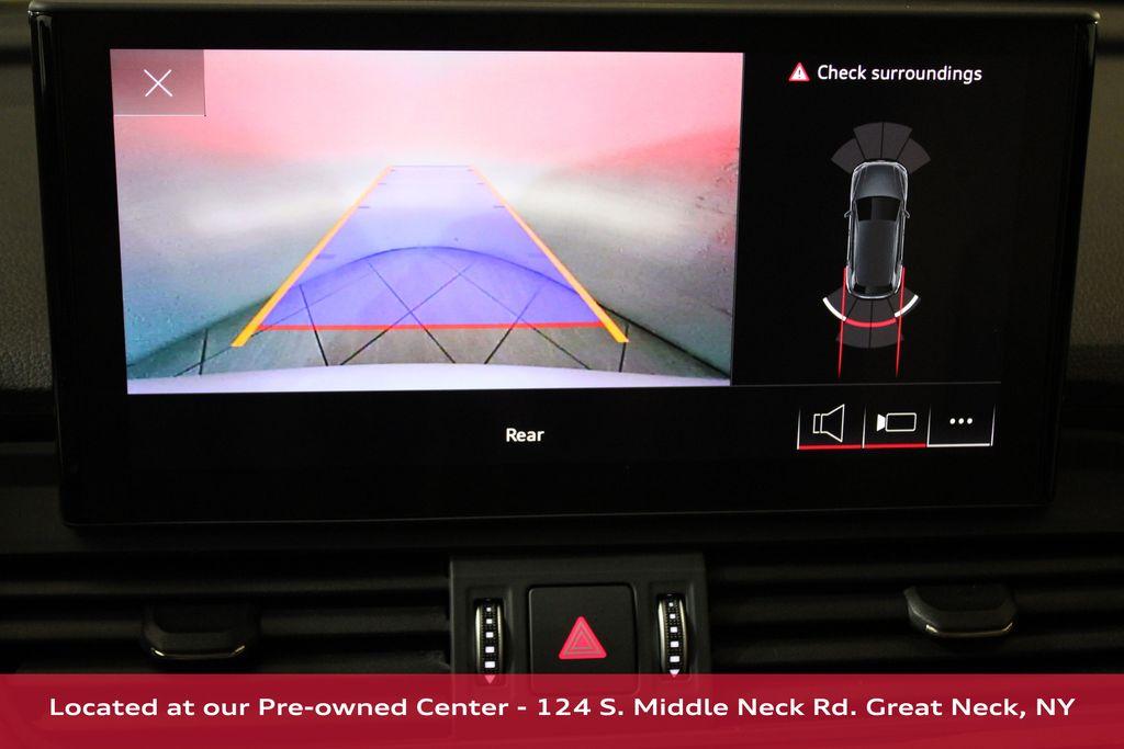 Thumbnail image of 2021 Audi Q5 at Audi Great Neck