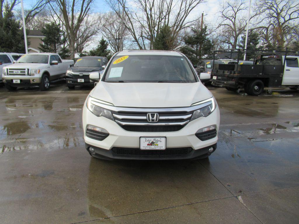 Thumbnail image of 2017 Honda Pilot at Aztec Motors